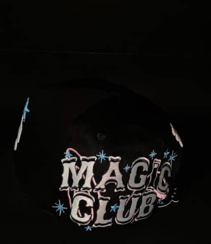 El mago azul de 31 hats