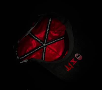 Murakami de barbas hats